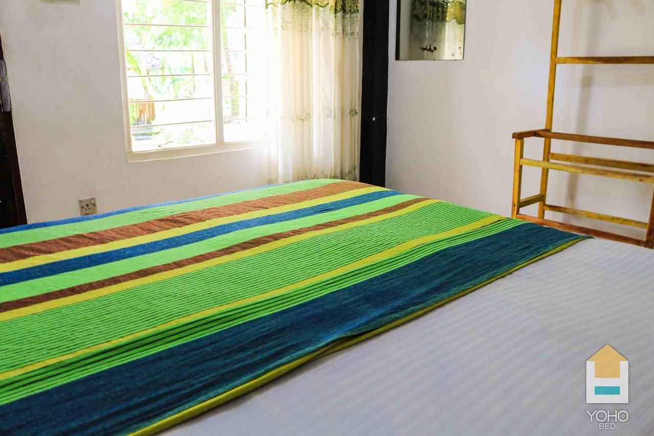 Coconut Park Bed & Breakfast Anuradhapura Dış mekan fotoğraf