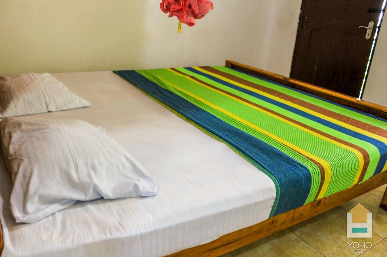 Coconut Park Bed & Breakfast Anuradhapura Dış mekan fotoğraf