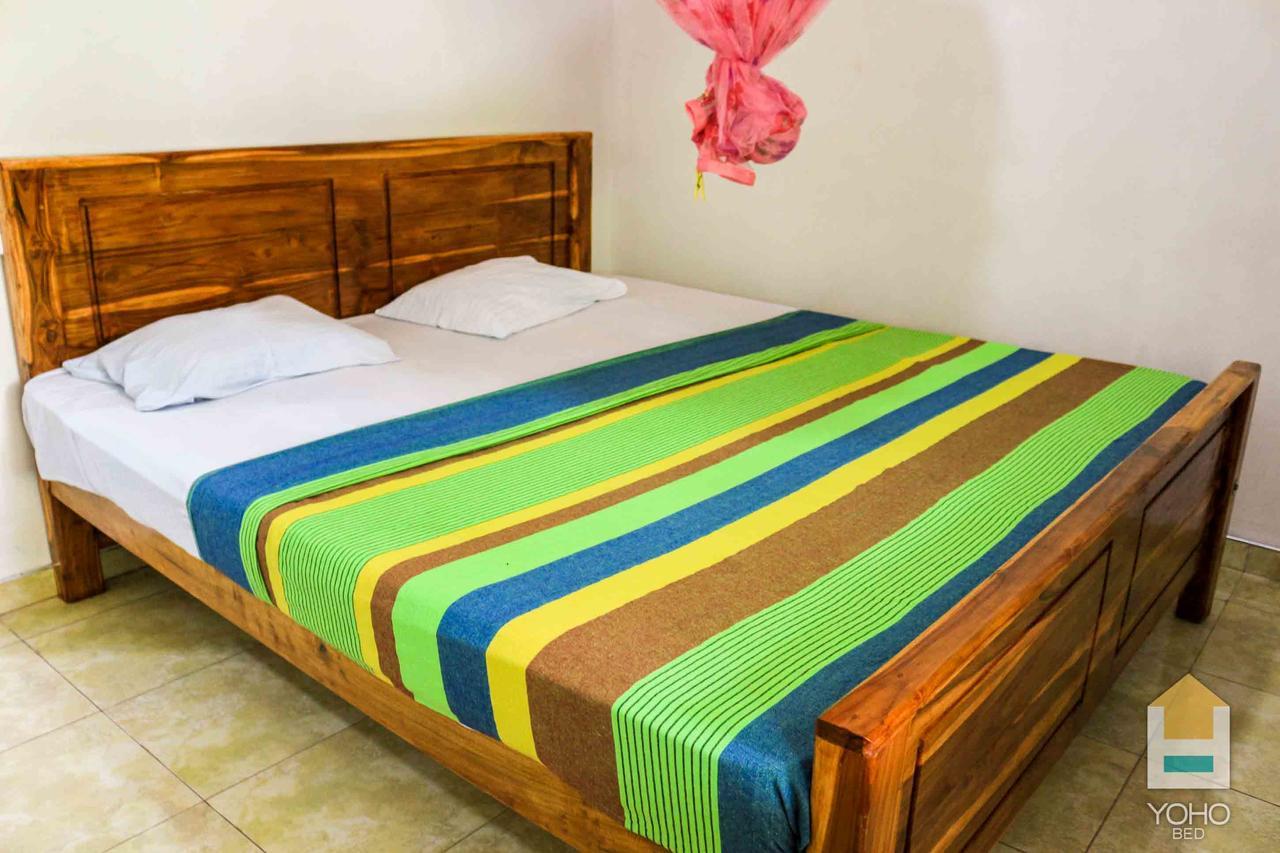 Coconut Park Bed & Breakfast Anuradhapura Dış mekan fotoğraf