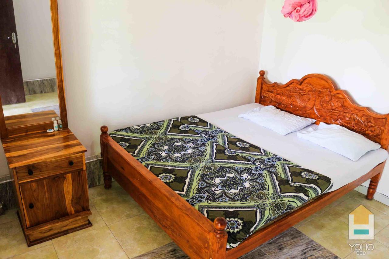 Coconut Park Bed & Breakfast Anuradhapura Dış mekan fotoğraf