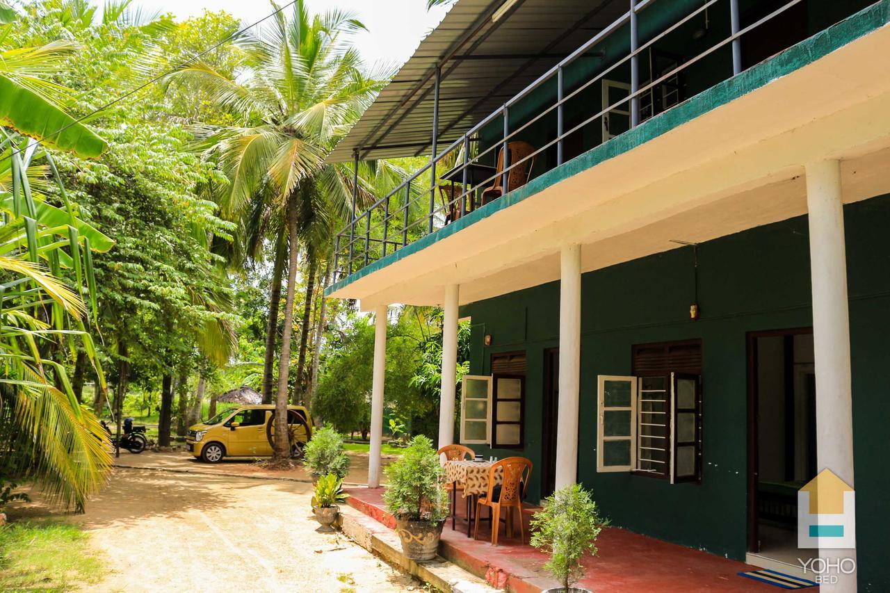 Coconut Park Bed & Breakfast Anuradhapura Dış mekan fotoğraf