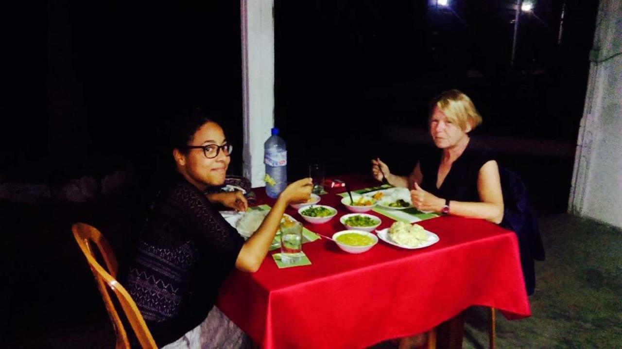 Coconut Park Bed & Breakfast Anuradhapura Dış mekan fotoğraf